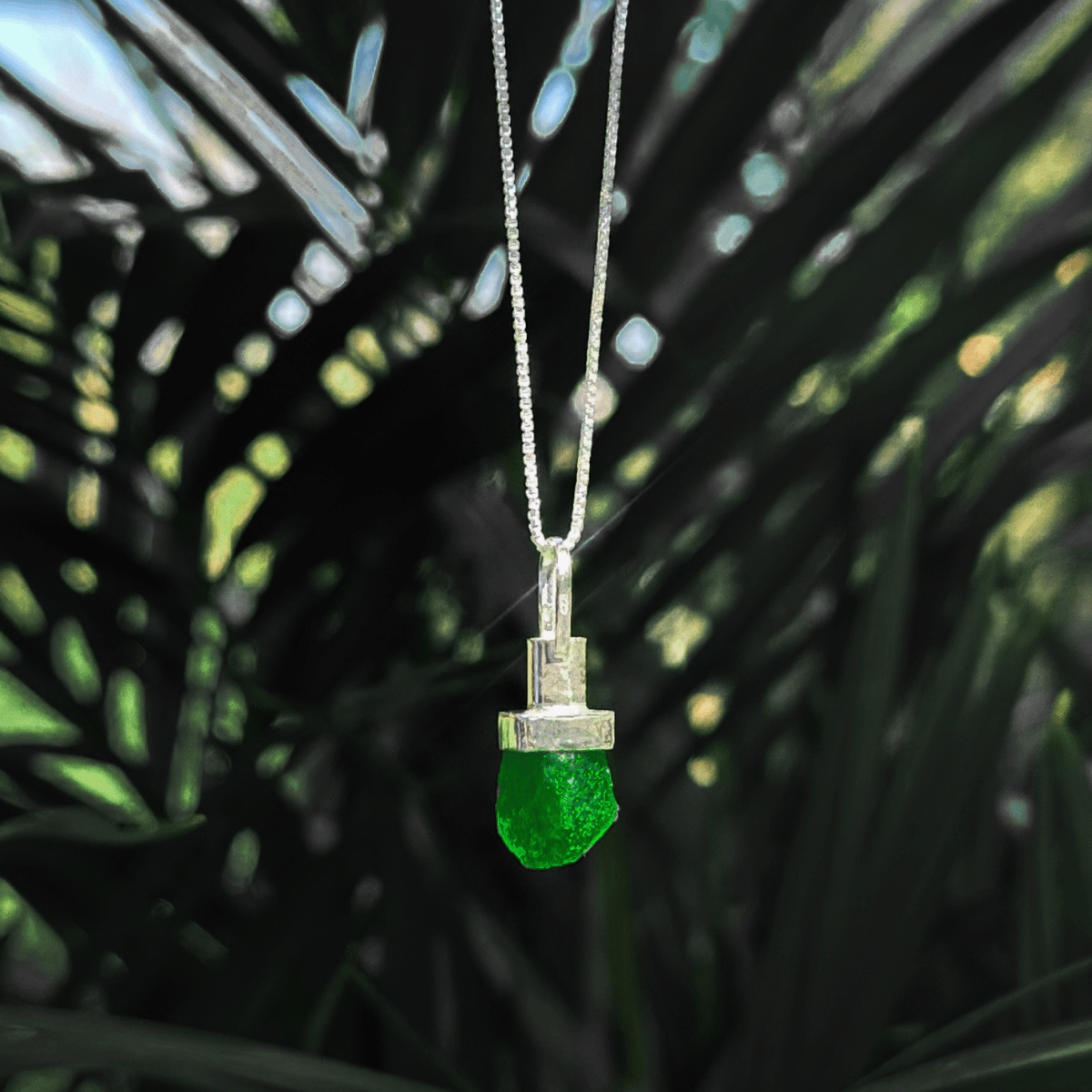 Colar Difusor Quartzo Verde Bruto P Pedra Natural + Corrente Prata 925 45cm